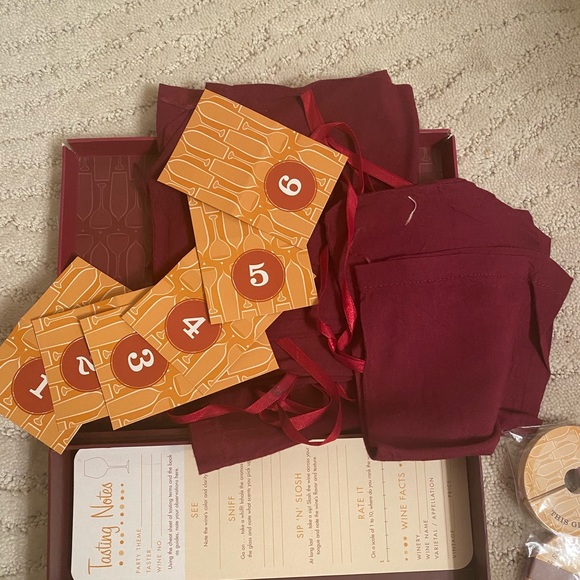 Everything you need for a wine tasting party - Picture 3 of 5